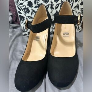 Liz Claiborne Black Heels